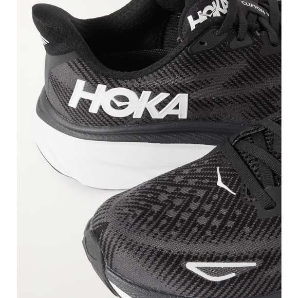 Hoka Clifton 9’s - Picture 2 of 2
